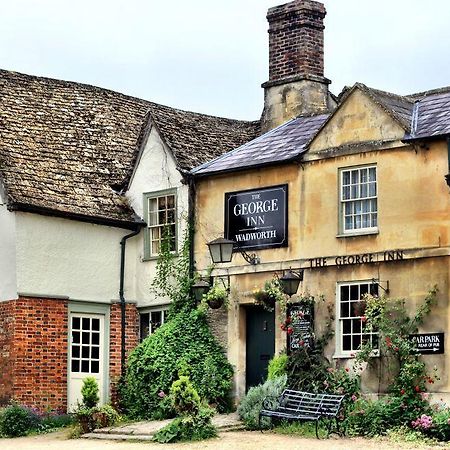 The George Inn - Lacock Buitenkant foto